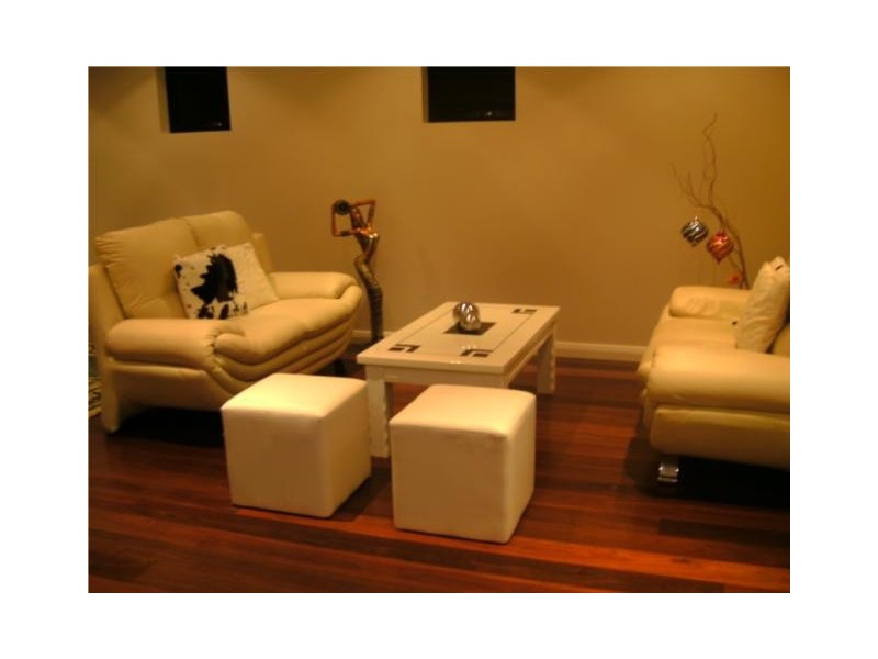 15 poole ave, Woodville South SA 5011