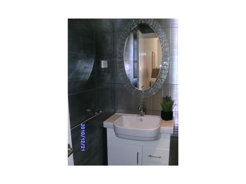 15 poole ave, Woodville South SA 5011