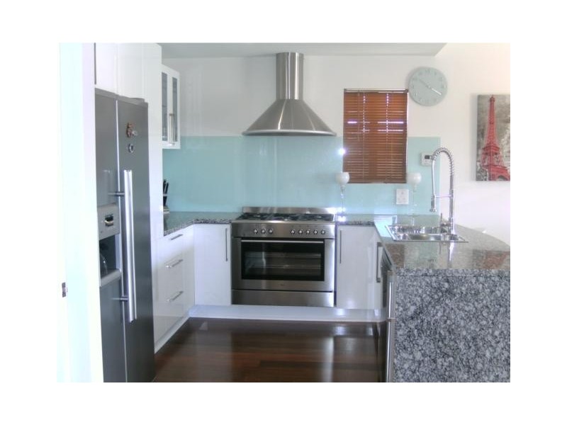 15 poole ave, Woodville South SA 5011