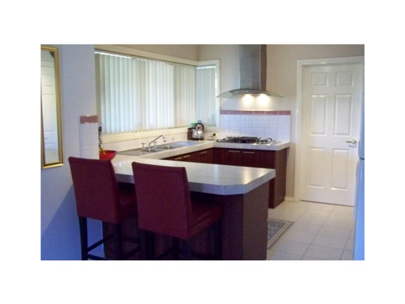 14 Kulungar Elbow, South Guildford WA 6055