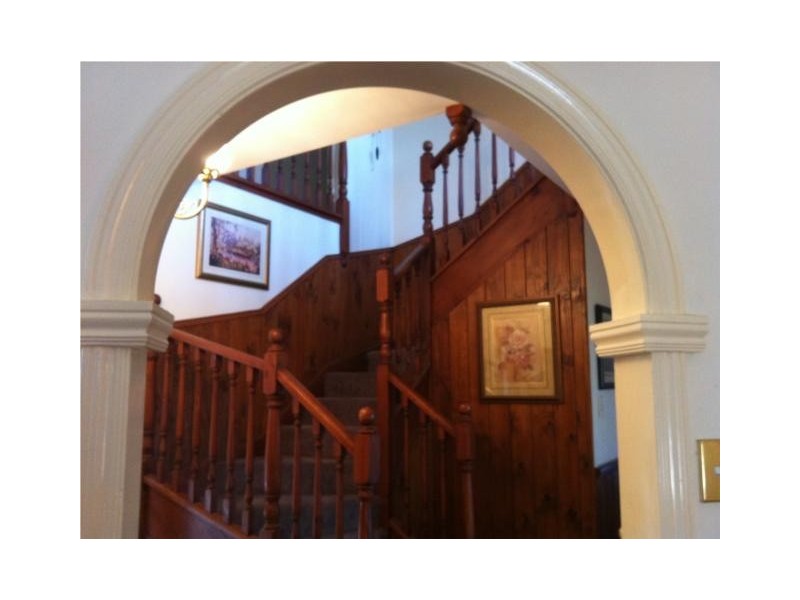 14 Kulungar Elbow, South Guildford WA 6055