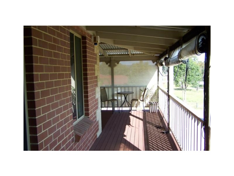 14 Kulungar Elbow, South Guildford WA 6055