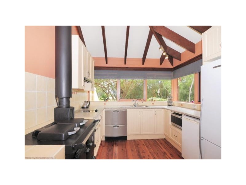 1588 Comerong Island Road Comerong Island, Berry NSW 2535