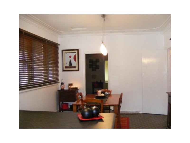 18 HAY STREET, Merredin WA 6415