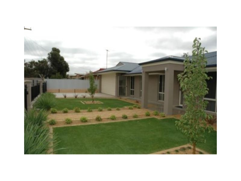 180 ADELAIDE RD, Murray Bridge SA 5253