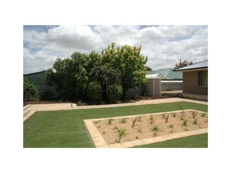 180 ADELAIDE RD, Murray Bridge SA 5253