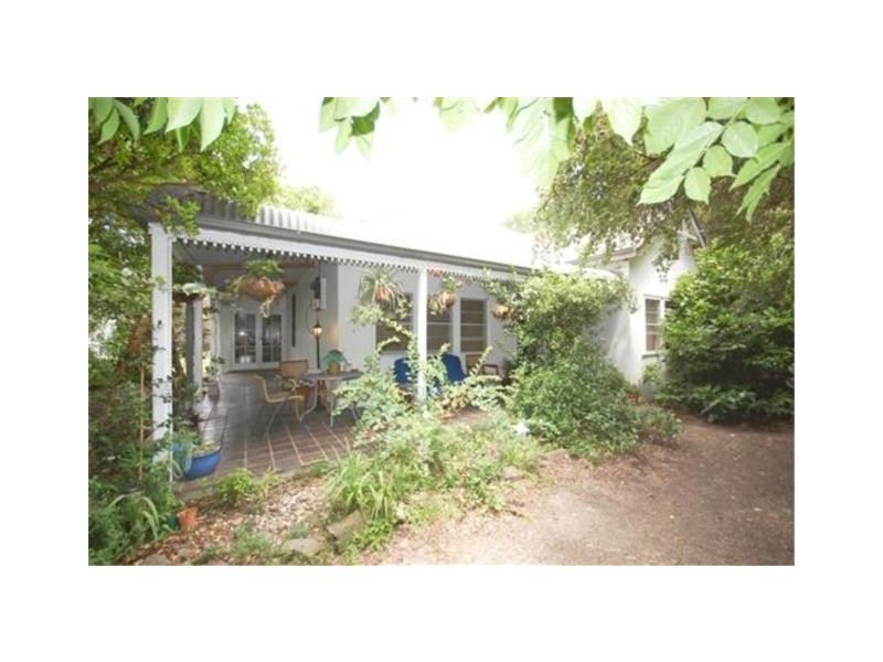 136 Handel street, Armidale NSW 2350