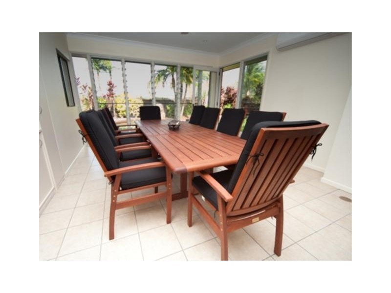 14 Teewah Close, Kewarra Beach QLD 4879