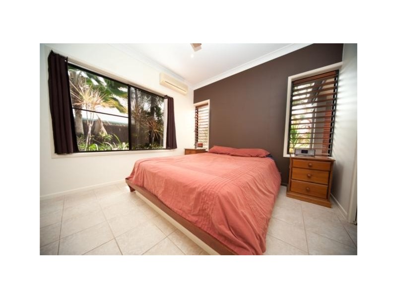 14 Teewah Close, Kewarra Beach QLD 4879