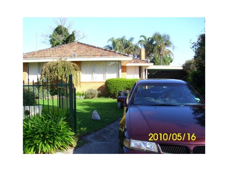 6 Hunter Crt, Frankston VIC 3199