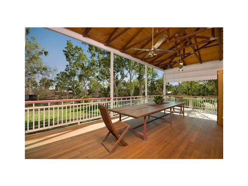 221  Kelso Drive, Townsville QLD 4810