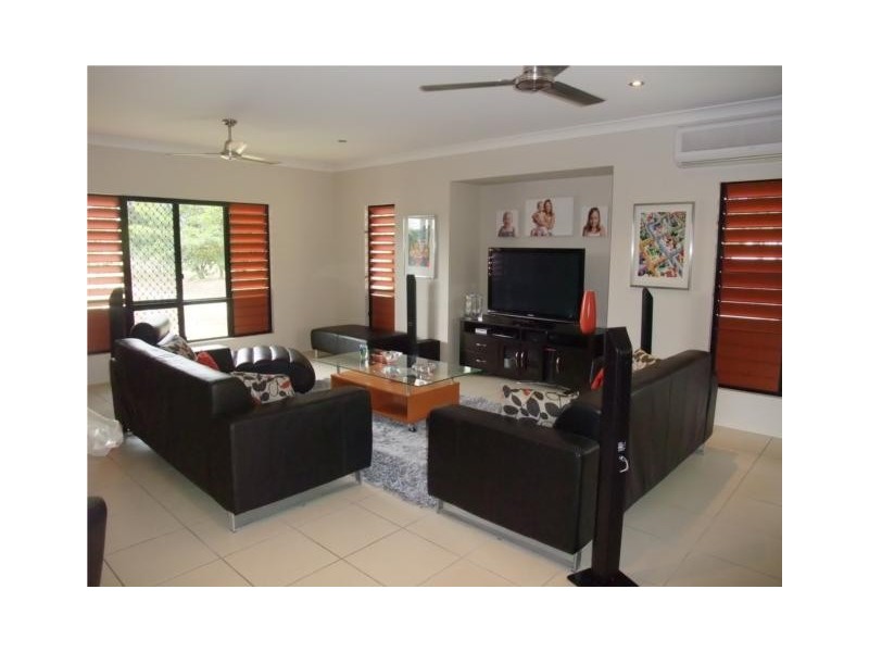 8 Marmion Close, Kewarra Beach QLD 4879