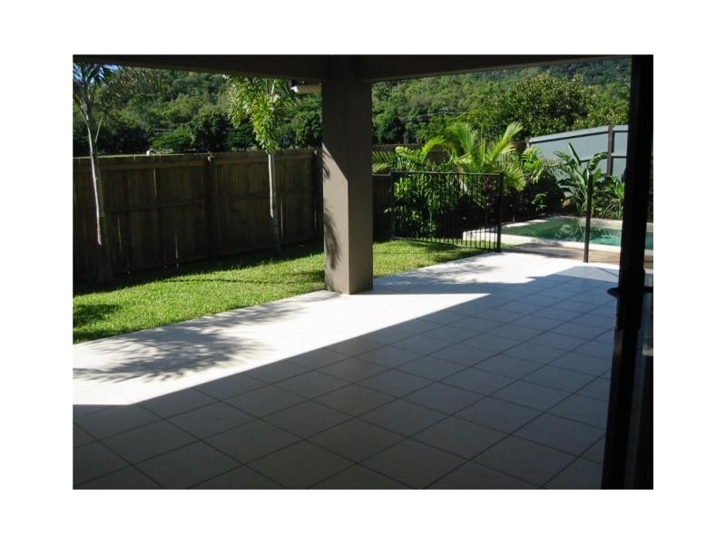 8 Marmion Close, Kewarra Beach QLD 4879