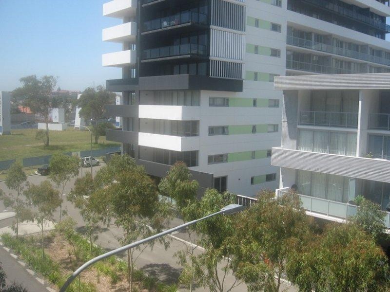 2 Levy Walk, Zetland NSW 2017