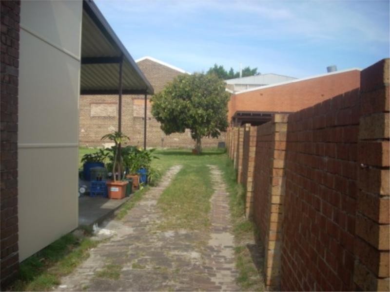 67 Rothschild Ave, Rosebery NSW 2018