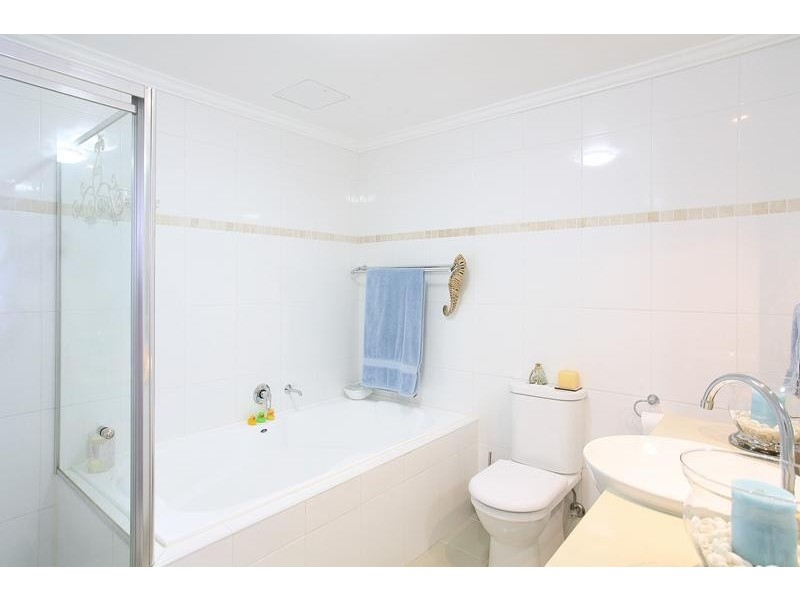 1 Searay Close, Chiswick NSW 2046