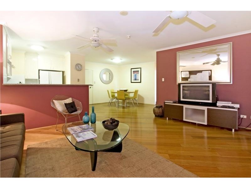 81/122 Saunders St, Pyrmont NSW 2009