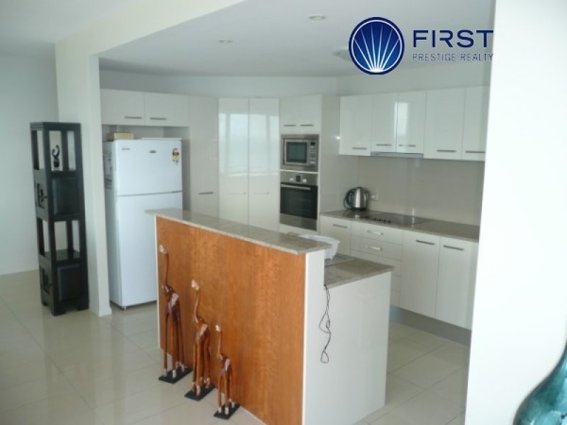 6-12 Oxley Avenue, Woody Point QLD 4019