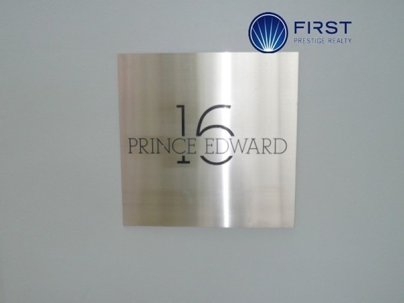 16 Prince Edward Parade, Redcliffe QLD 4020