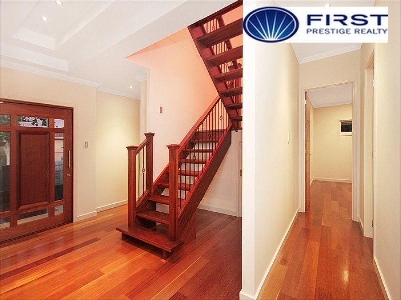 153 Kingsley Terrace, Manly QLD 4179