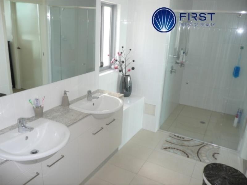 6-12  Oxley Avenue, Woody Point QLD 4019