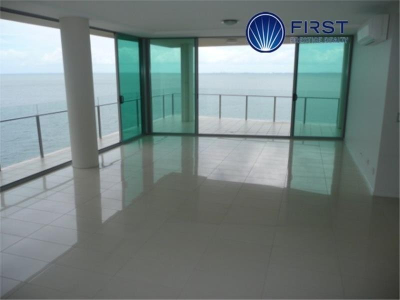 6-12 Oxley Avenue, Woody Point QLD 4019