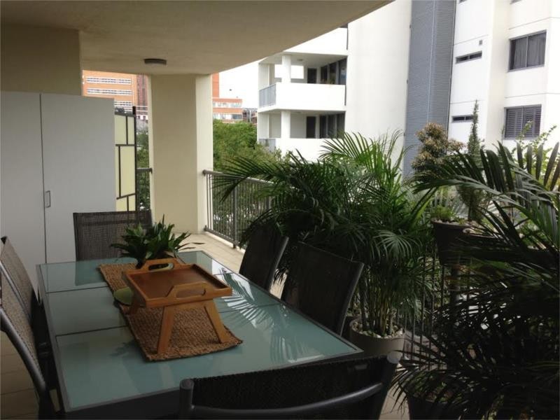 1024/18 Manning, Milton QLD 4064