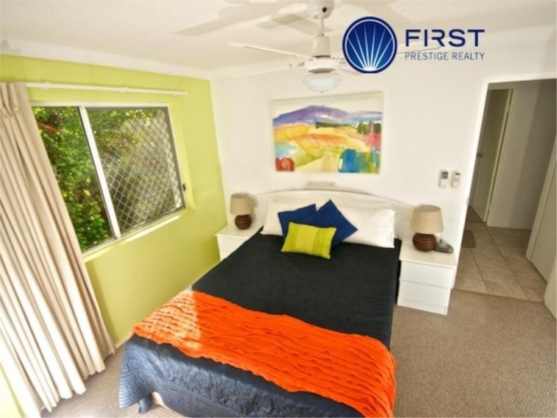 136 The Esplanade, Burleigh Heads QLD 4220