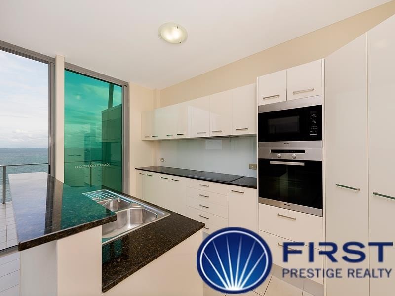 6-12 Oxley Avenue, Woody Point QLD 4019