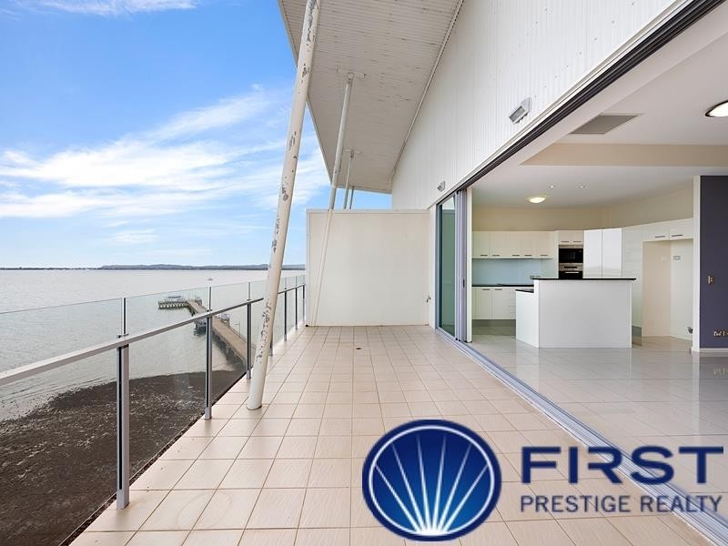 6-12 Oxley Avenue, Woody Point QLD 4019