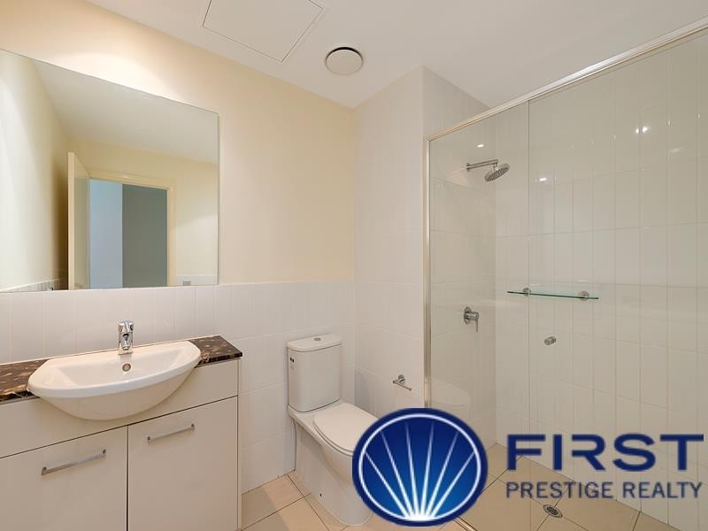 6-12 Oxley Avenue, Woody Point QLD 4019