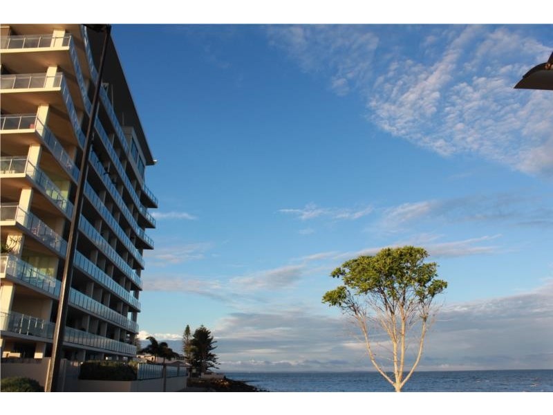 6-12 Oxley Avenue, Woody Point QLD 4019