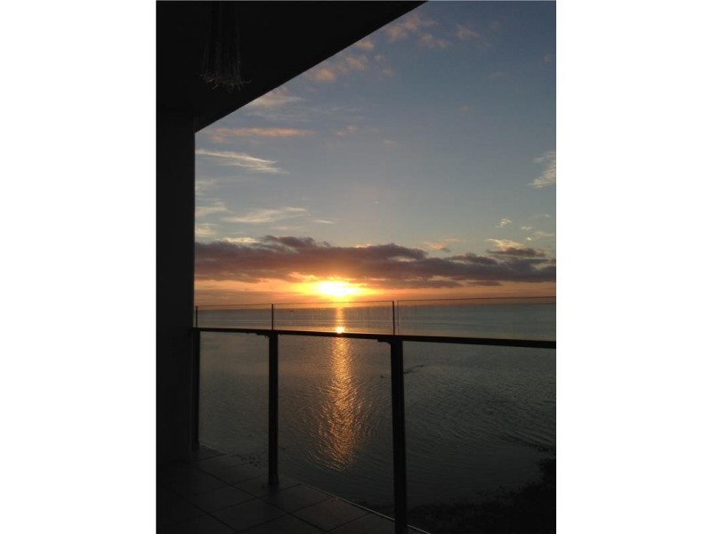 6-12 Oxley Avenue, Woody Point QLD 4019