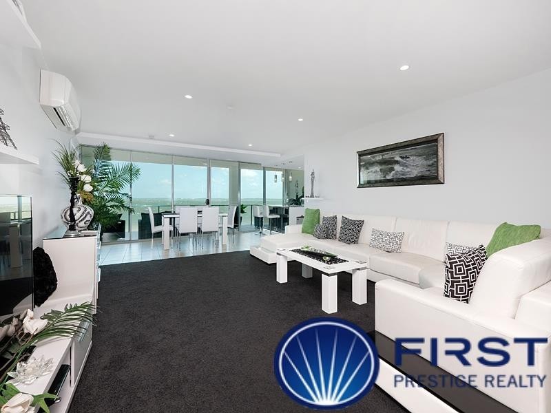 6-12 Oxley Avenue, Woody Point QLD 4019