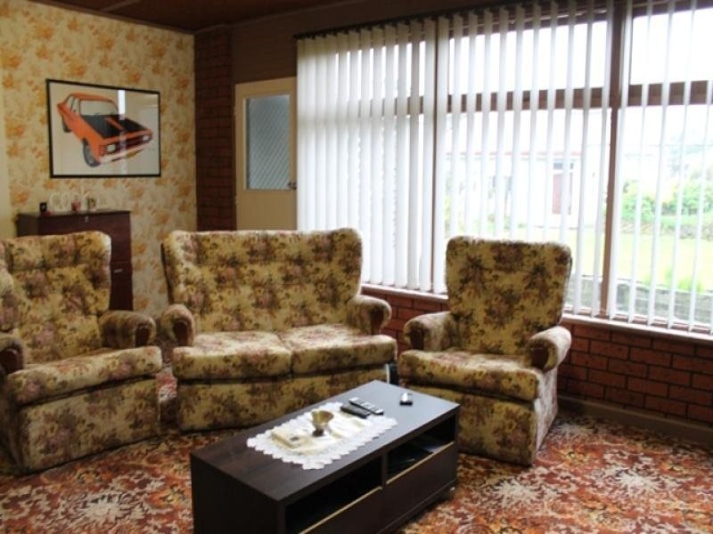 103 Mount Gambier Road, Millicent SA 5280