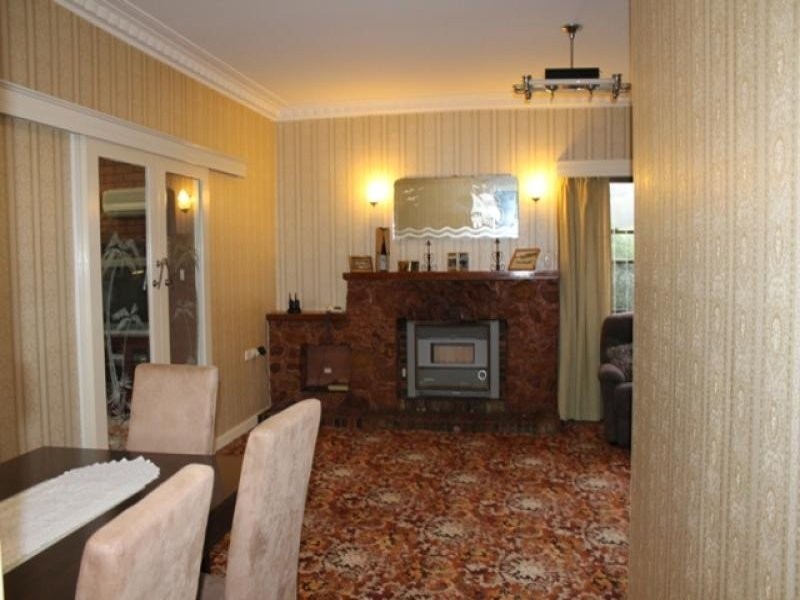 103 Mount Gambier Road, Millicent SA 5280