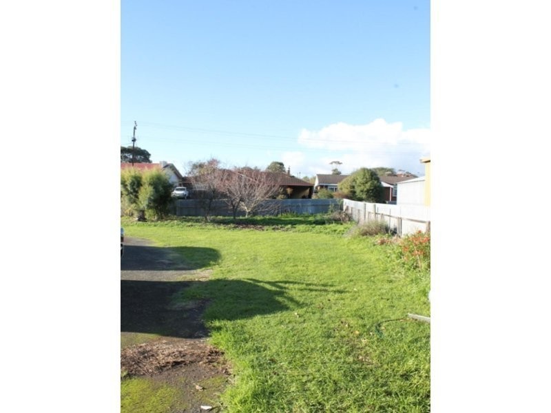 103 Mount Gambier Road, Millicent SA 5280