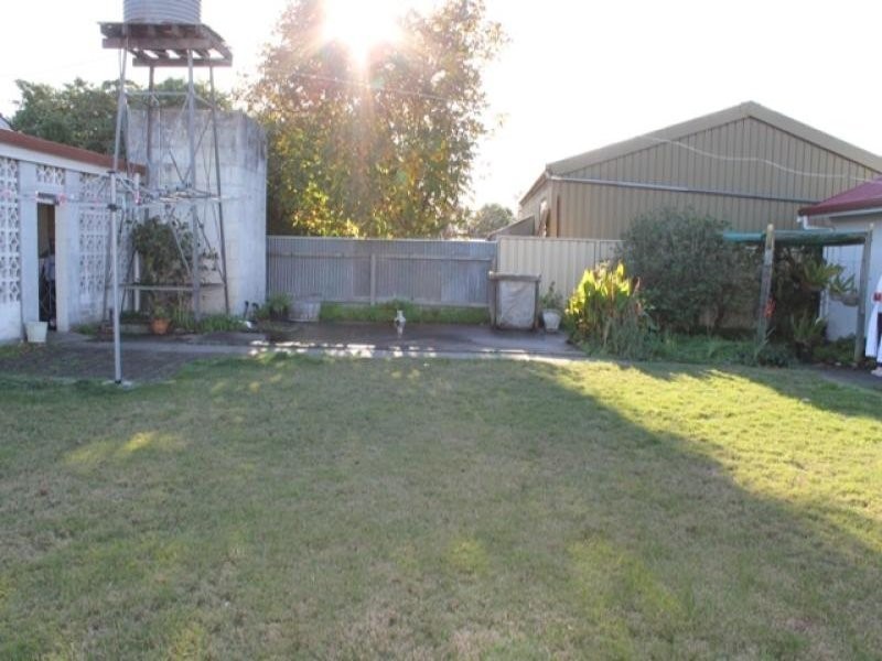 103 Mount Gambier Road, Millicent SA 5280