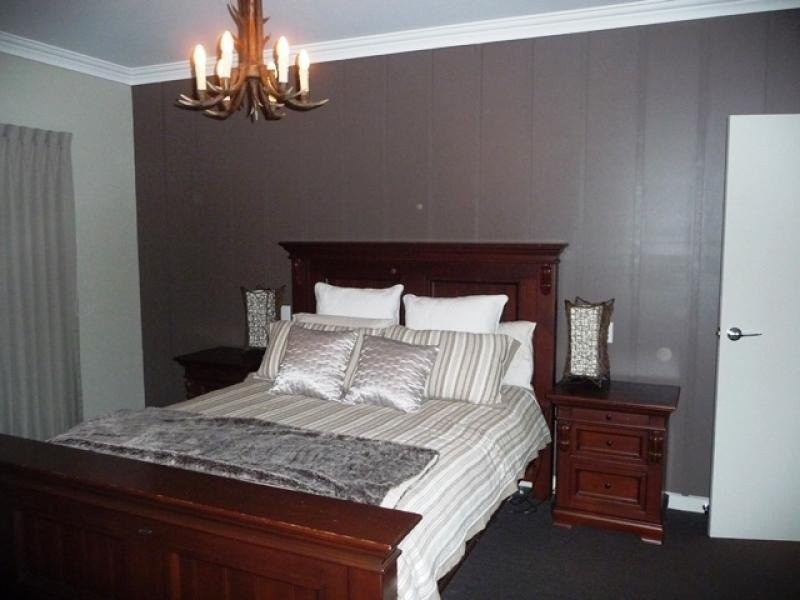 1 Hilltop Avenue, Mount Gambier SA 5290