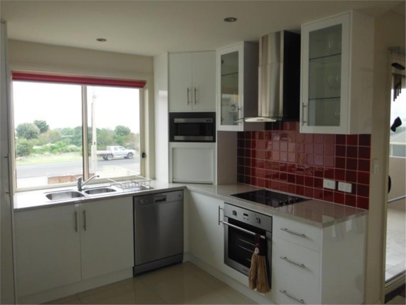 1 Springs Road, Port Macdonnell SA 5291