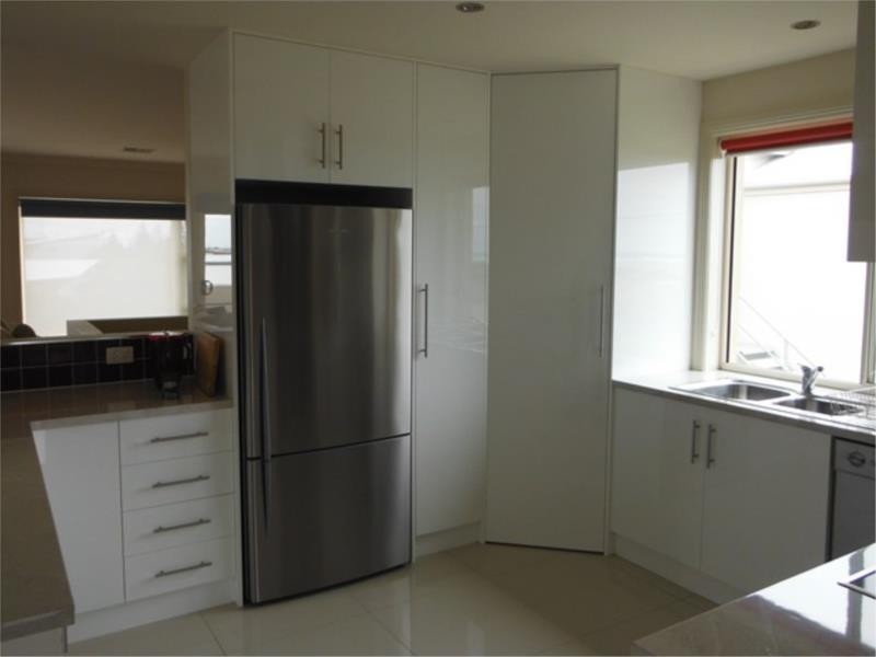 1 Springs Road, Port Macdonnell SA 5291