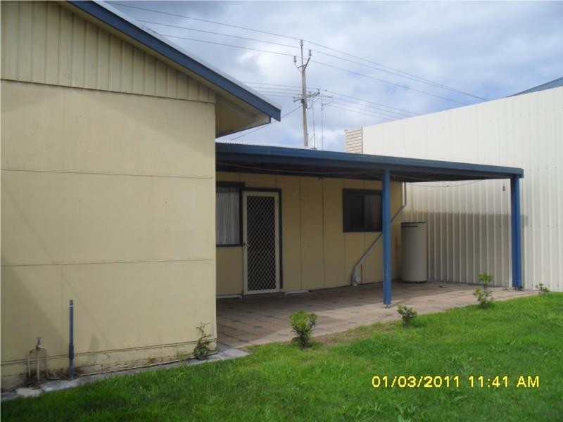 98 Meylin Street, Port Macdonnell SA 5291