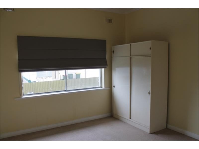 18 Olive Street, Millicent SA 5280