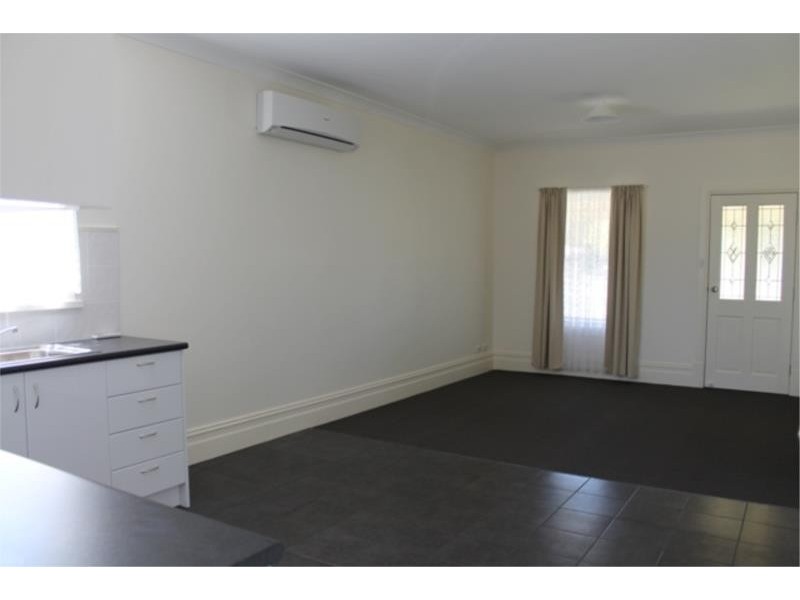 2 Seebohm Street, Tantanoola SA 5280