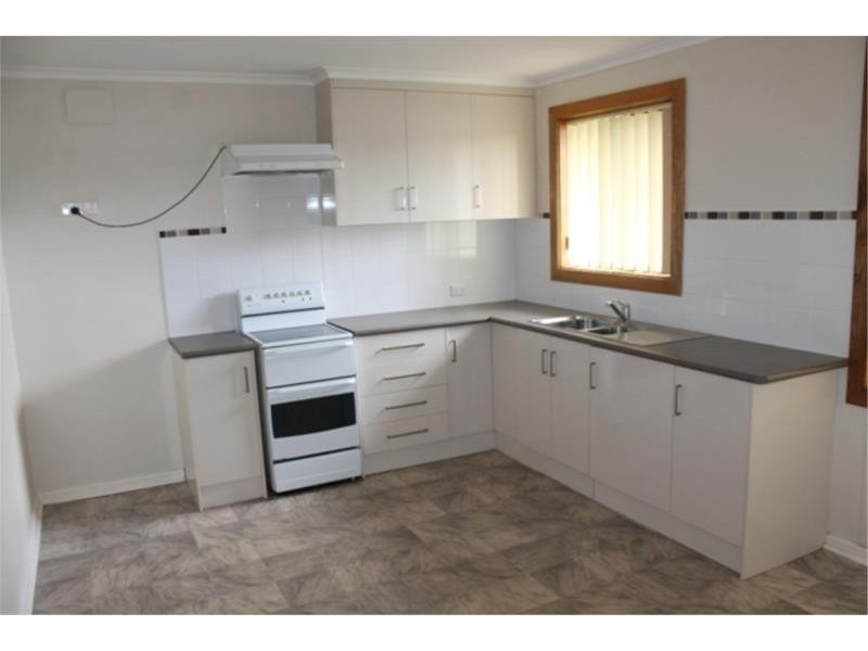 13 Walker Street, Millicent SA 5280