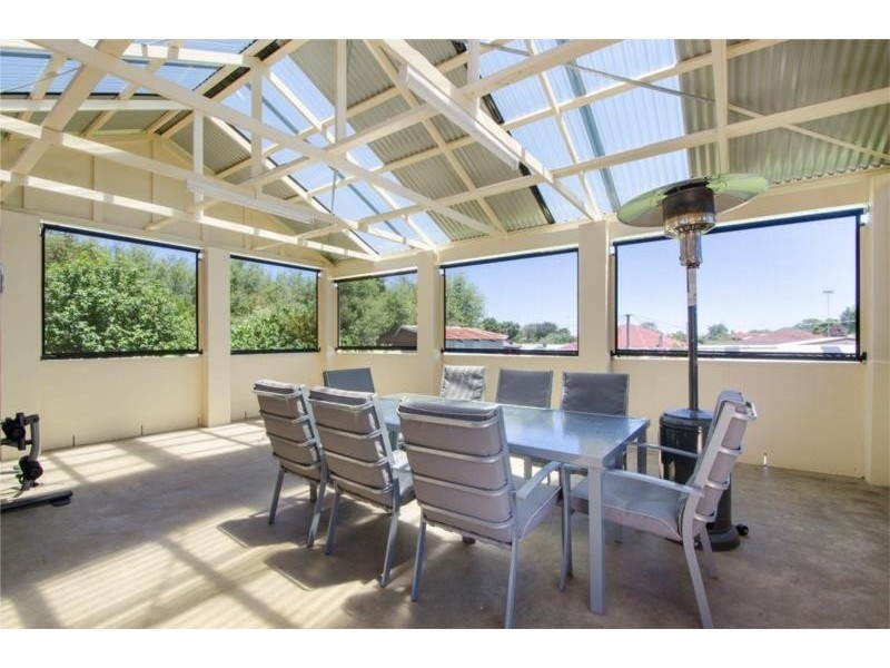 15 Banksia Street, Mount Gambier SA 5290