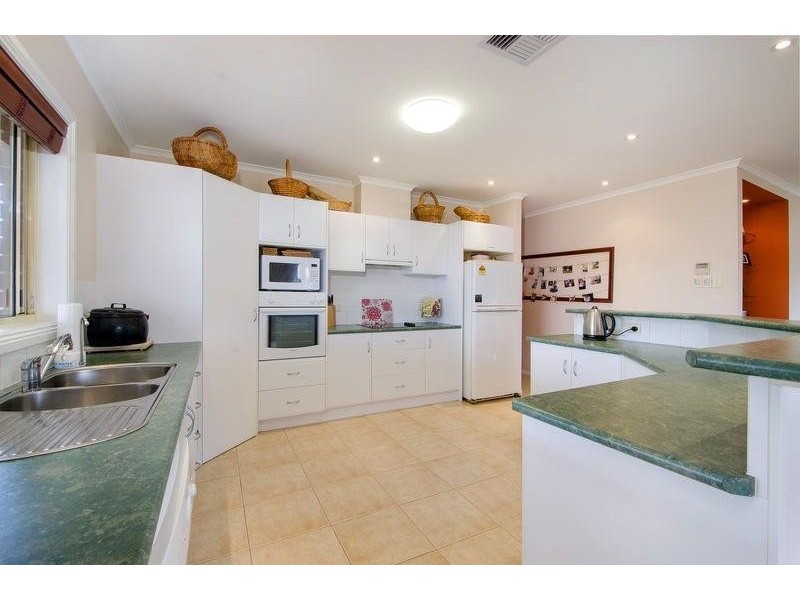 44 Sutherland Road, Millicent SA 5280