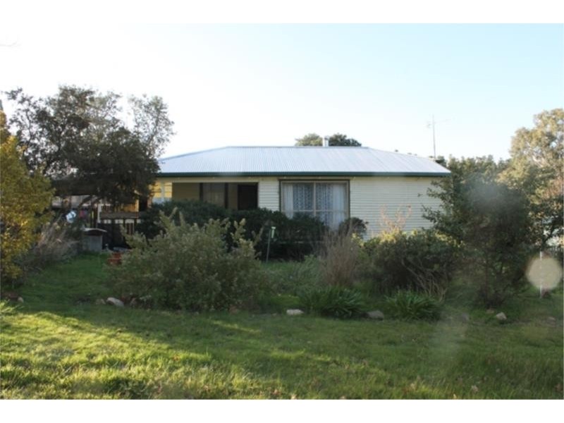 99 Thomas Drive, Mount Burr SA 5279