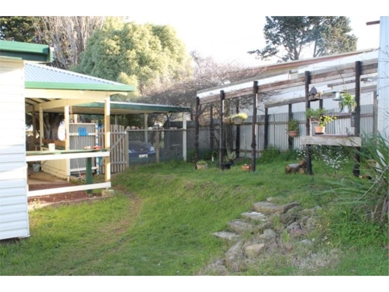 99 Thomas Drive, Mount Burr SA 5279