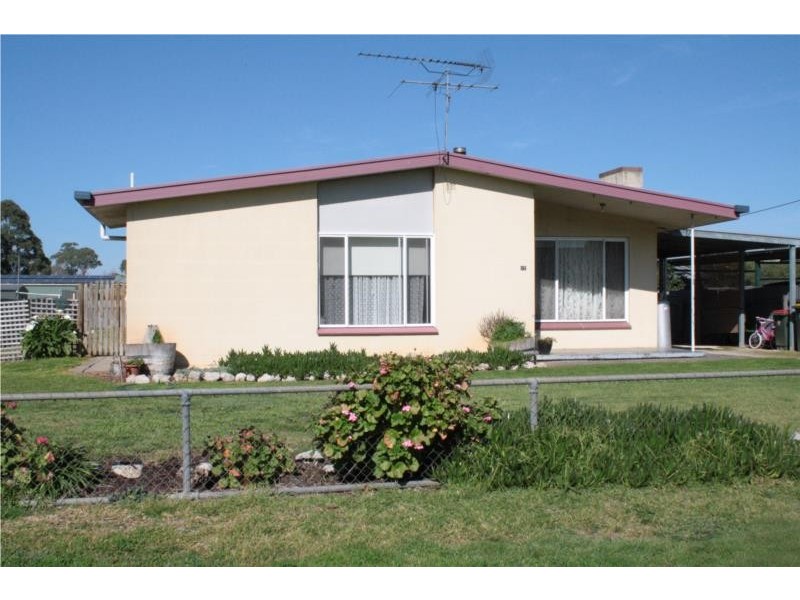 12 Neilson Street, Penola SA 5277